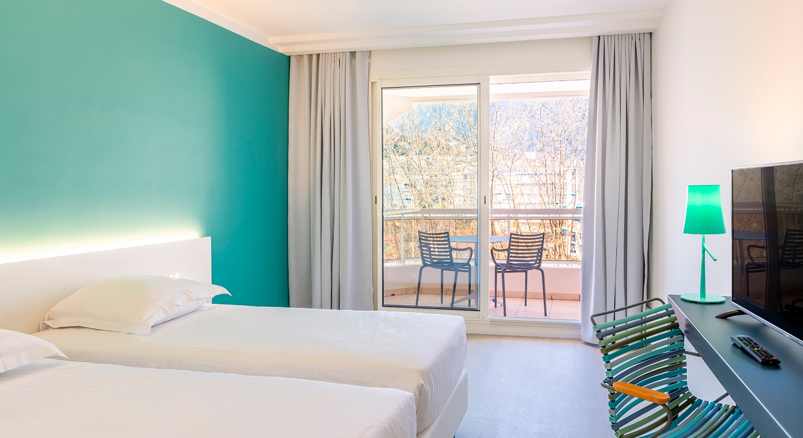 Book Double Room Mountain View in Menton