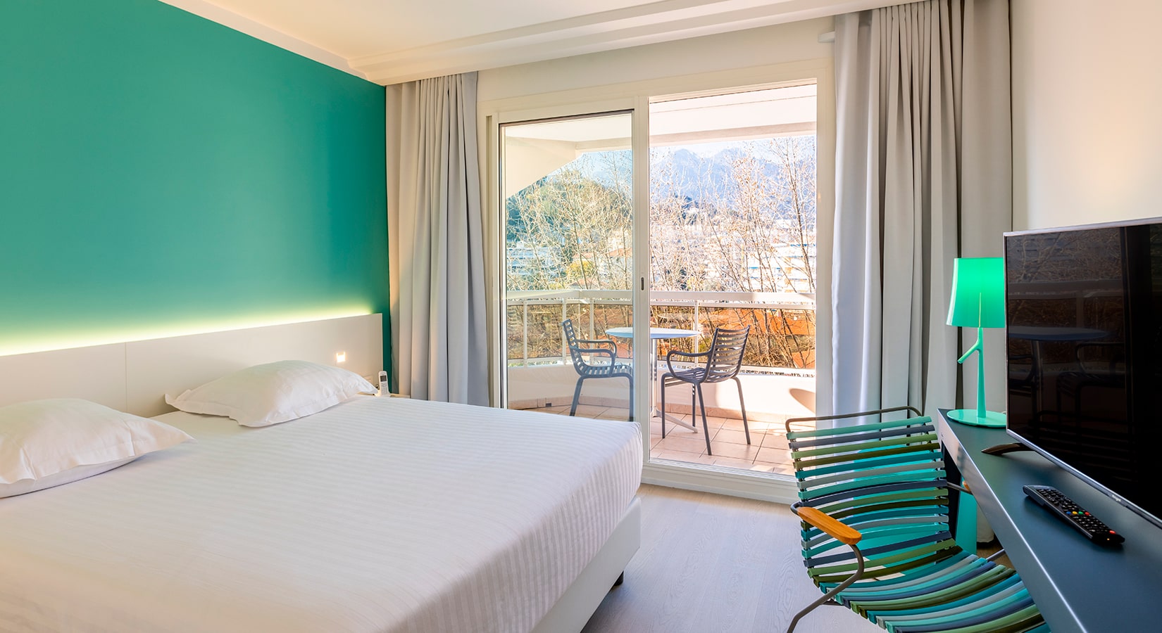 Book Double Room Mountain View in Menton