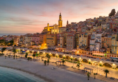 Vacances d’été à Menton : où séjourner pour profiter de la Côte d’Azur ?
